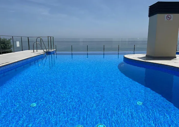 Апартаменти Breathtaking Sea View Естепона