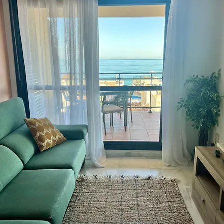 Breathtaking Sea View Apartment